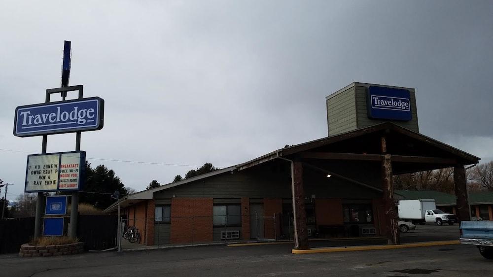 Travelodge By Wyndham Livingston Extérieur photo