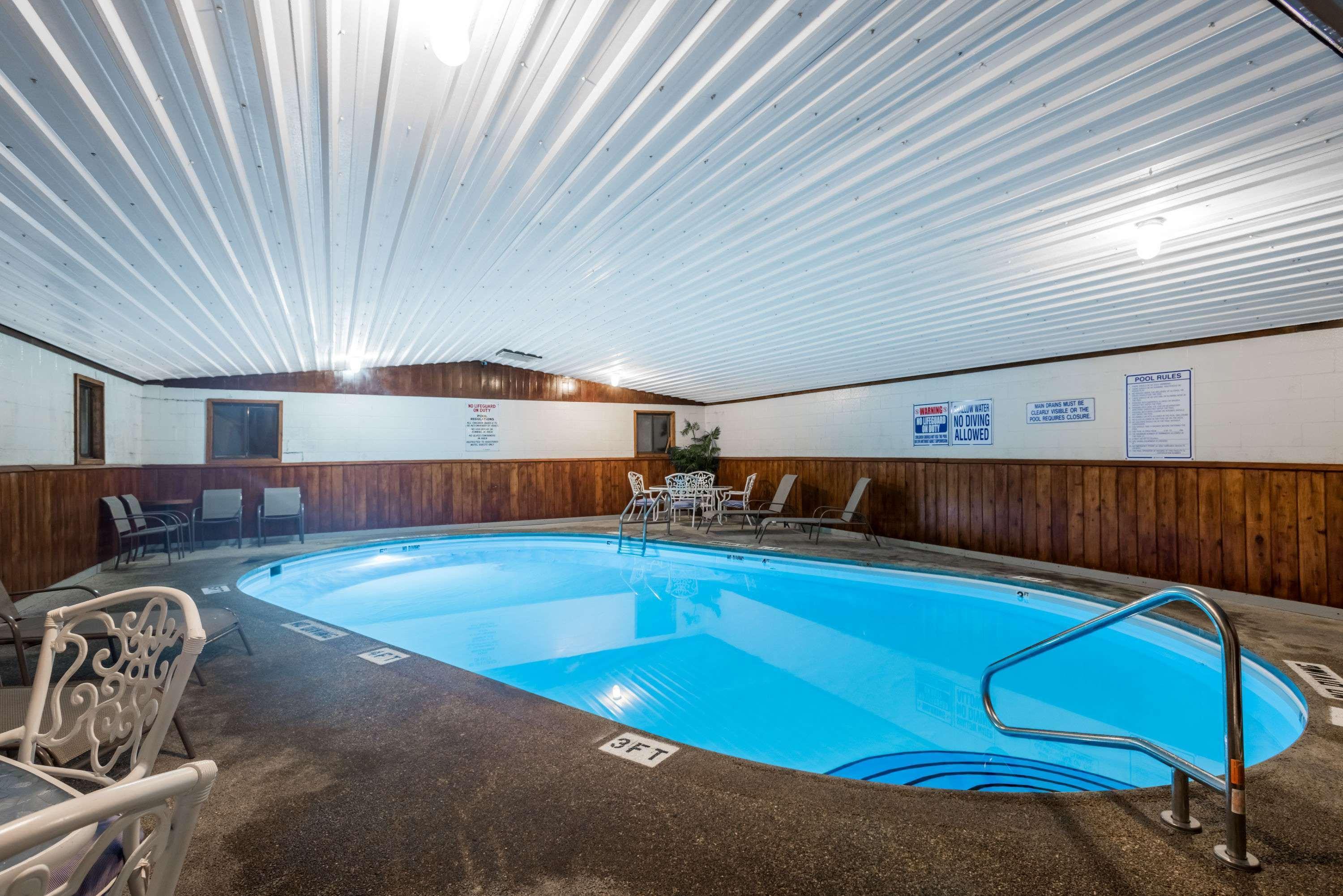 Travelodge By Wyndham Livingston Extérieur photo
