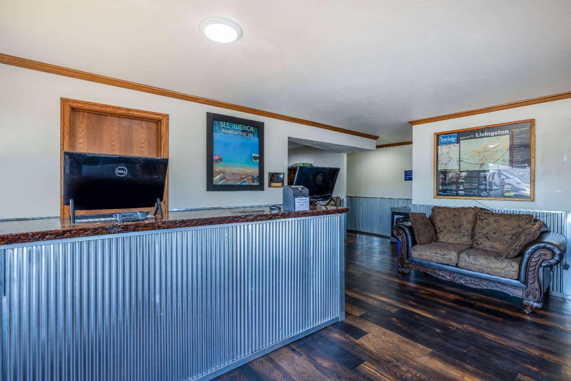 Travelodge By Wyndham Livingston Extérieur photo
