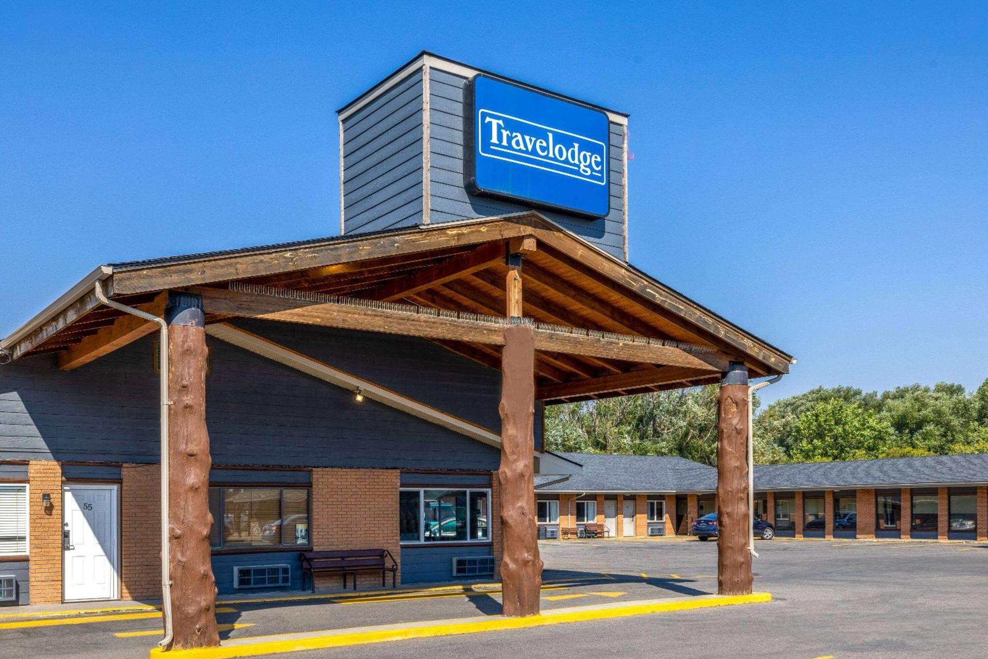 Travelodge By Wyndham Livingston Extérieur photo